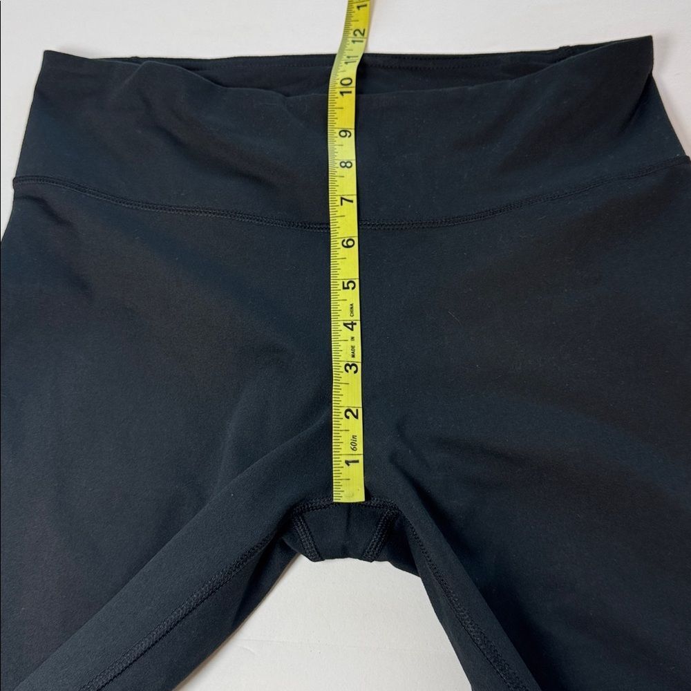 Columbia Women’s Black Cropped Leggings Size Large - Picture 6 of 7